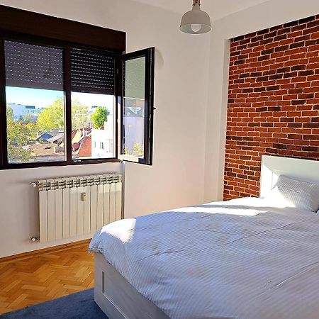 Classy Apartment With Parking In The City Center Букурещ Екстериор снимка